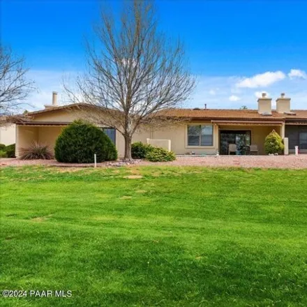 Rent this 2 bed house on 922 Fairway Drive in Yavapai County, AZ 86327