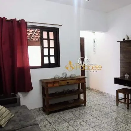 Buy this 4 bed house on Rua Mogi das Cruzes in Cidade Nova, Pindamonhangaba - SP
