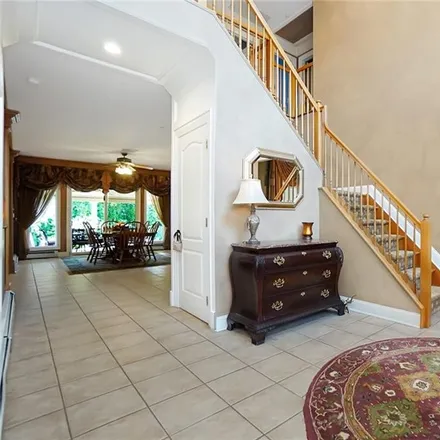 Image 5 - 11 Lulu Court, New York, NY 10307, USA - Townhouse for sale