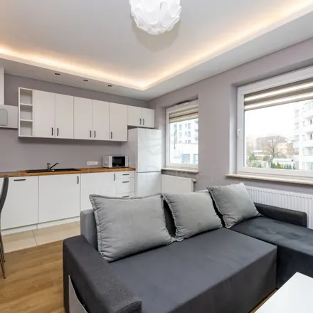 Rent this 3 bed apartment on Jerzego Waszyngtona in 15-275 Białystok, Poland