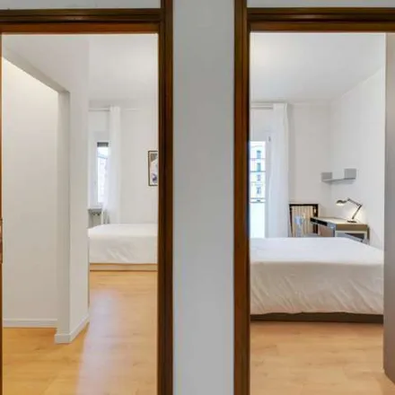 Image 3 - Viale Coni Zugna 36, 20144 Milan MI, Italy - Apartment for rent