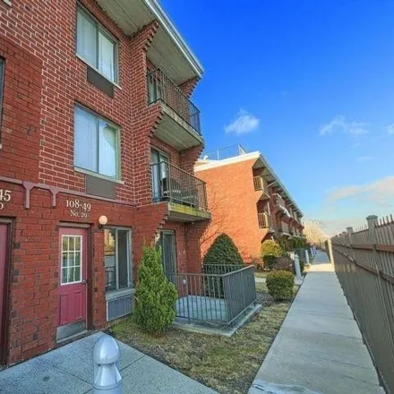 Buy this 1 bed condo on 10849 Seaview Ave Apt 29b in Brooklyn, New York