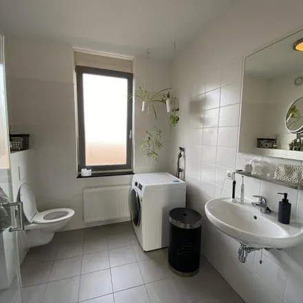 Image 5 - Mathenesserdijk 373B, 3026 GE Rotterdam, Netherlands - Apartment for rent