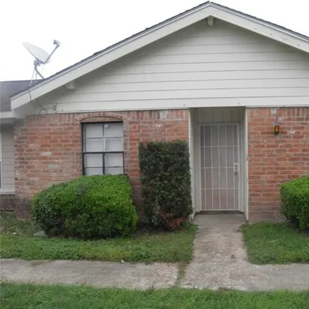 Buy this 2 bed house on 7154 Chasewood Drive in Houston, TX 77489