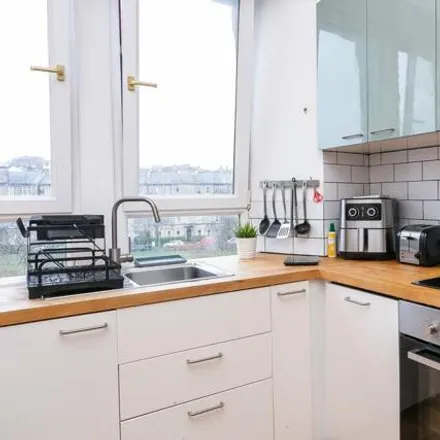 Image 5 - 4 Murieston Place, City of Edinburgh, EH11 2LN, United Kingdom - Apartment for sale