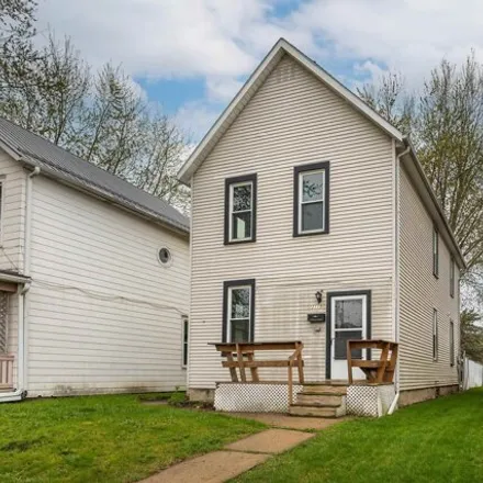 Buy this 3 bed house on 3115 Jackson St in Dubuque, Iowa