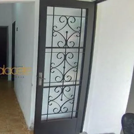 Buy this 3 bed house on Rua Santa Maria Mazarelo in Tabaú, Pindamonhangaba - SP