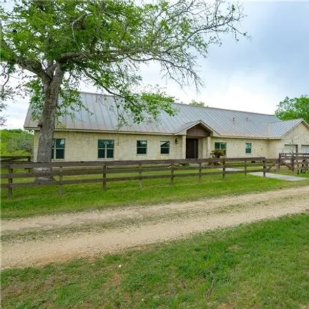 Image 2 - 145 Engelmann Lane, Guadalupe County, TX 78155, USA - House for sale