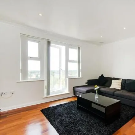 Image 2 - Stanley Road, Harrow, Great London, Ha2 - Apartment for sale