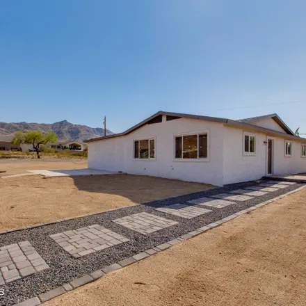 Buy this 3 bed house on 2516 West Olney Avenue in Phoenix, AZ 85041