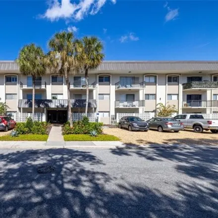 Rent this 1 bed condo on Valley Bank in 405 North Westshore Boulevard, White Estates