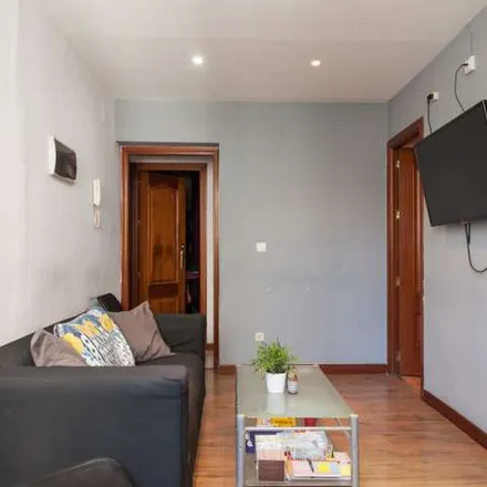 Image 2 - Madrid, Calle de las Huertas, 12, 28012 Madrid - Apartment for rent