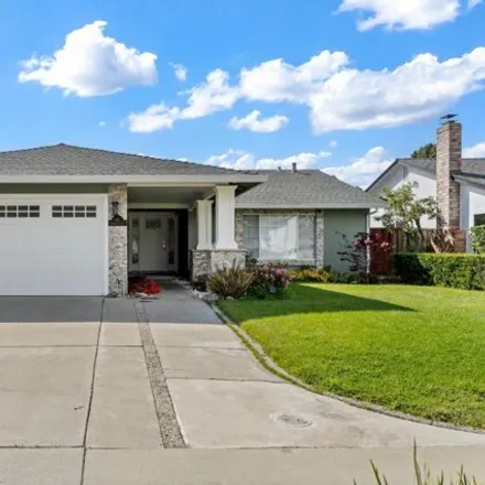 Buy this 3 bed house on 141 Skowhegan Court in San Jose, CA 95139