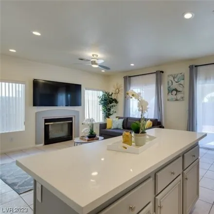 Image 4 - 7882 Blue Brook Drive, Spring Valley, NV 89147, USA - House for rent