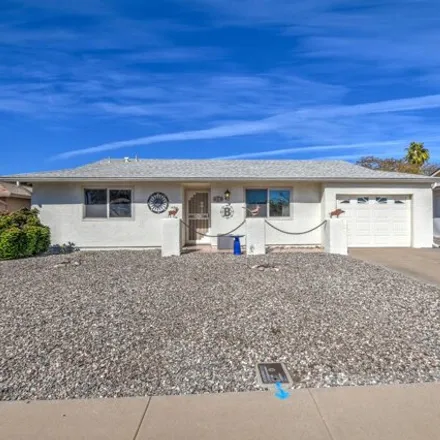 Image 4 - 810 East El Charro Drive, Mesa, AZ 85206, USA - House for sale