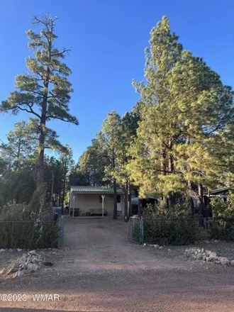 Buy this 1 bed house on 2066 Chipmunk Crossing in Navajo County, AZ 85933
