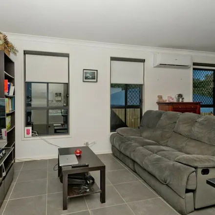 Image 5 - Ogg Road Reserve, McClintock Drive, Murrumba Downs QLD 4503, Australia - Apartment for rent