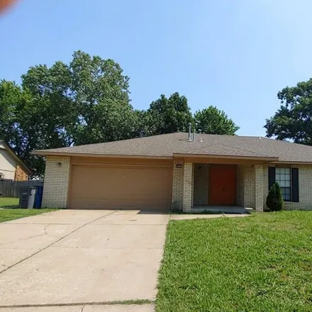 Rent this 4 bed house on 8843 East 62nd Court in Tulsa, OK 74133
