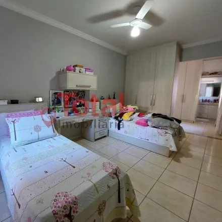 Buy this 4 bed house on Rua Castro Alves in Santana do Paraíso - MG, 35164-455