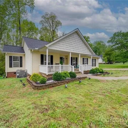Buy this 3 bed house on 390 Chinaberry Drive in China Grove, Rowan County