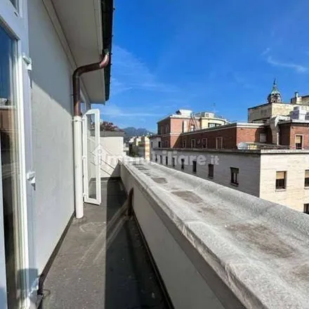 Image 4 - Via Alessandro Volta 7, 21100 Varese VA, Italy - Apartment for rent