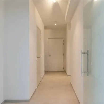 Rent this 3 bed apartment on Kanaalpad in 3500 Hasselt, Belgium