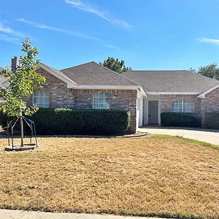 Rent this 3 bed house on 5346 Whiting Way in Denton, TX 76208