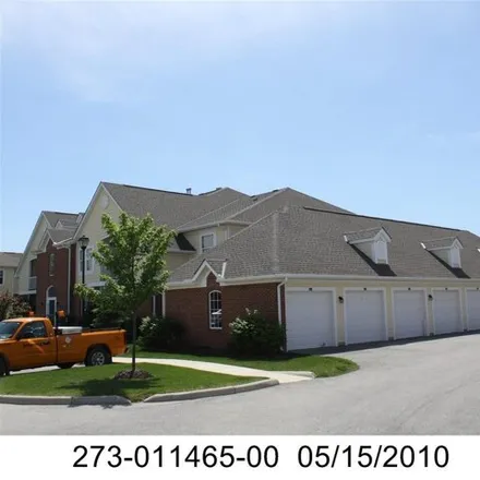Image 3 - 7774 Essex Gate Drive South, Dublin, OH 43016, USA - Condo for rent