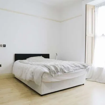 Rent this 5 bed apartment on 30 Bloomfield Avenue in Portobello, Dublin