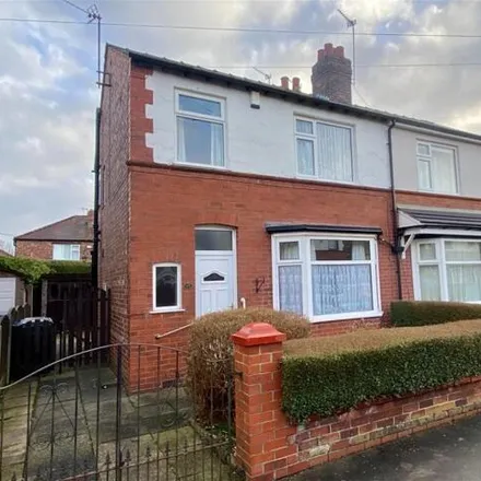 Buy this 3 bed duplex on Birchfield Road in Cheadle, SK3 0SY