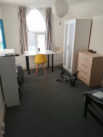 Image 4 - 6 Prospect Street, Plymouth, PL4 8NX, United Kingdom - Room for rent