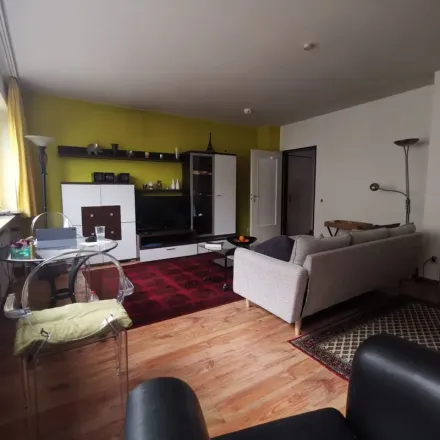 Rent this 2 bed apartment on Lange Reihe 102 in 20099 Hamburg, Germany