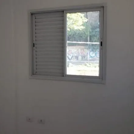 Rent this 3 bed apartment on Avenida Júlio Prestes in Vila Galvão, Guarulhos - SP