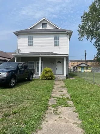 Buy this 3 bed house on 3025 Carter Ave in Ashland, Kentucky