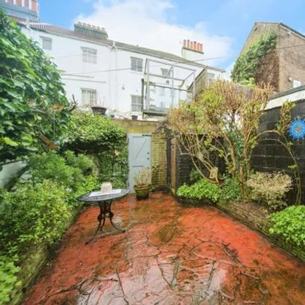 Image 6 - Queen's Place, Brighton, BN1 4JY, United Kingdom - Townhouse for sale