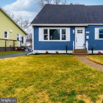 Buy this 4 bed house on 1468 Oak Avenue in Haddon Heights, Camden County