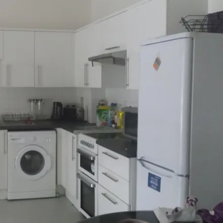 Image 5 - Paxton Point, Merryweather Place, London, SE10 8BZ, United Kingdom - Room for rent