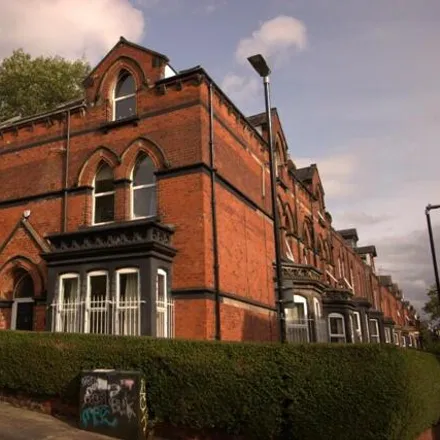 Rent this 12 bed house on Grosvenor Road in Leeds, LS6 2DZ