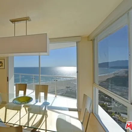 Image 2 - Ocean Avenue, Santa Monica, CA 90402, USA - House for rent