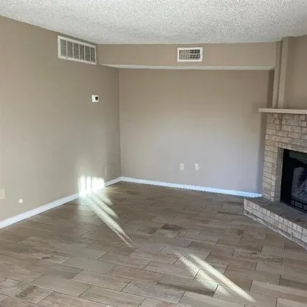 Image 3 - Saturn Lane, Clear Lake City, Houston, TX 77058, USA - Condo for rent