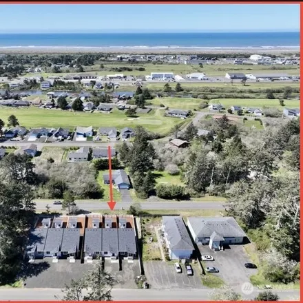 Image 3 - 611 Sunset Avenue, Ocean Shores, Grays Harbor County, WA 98569, USA - House for sale