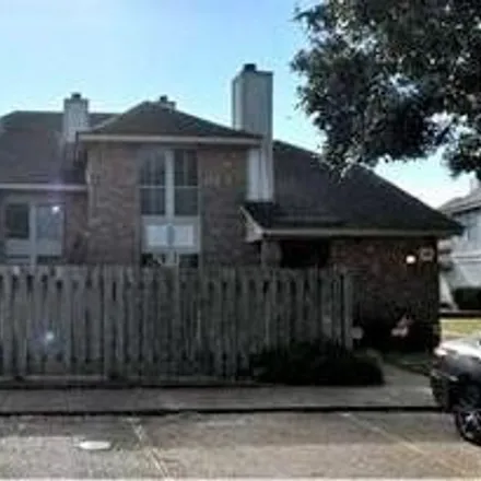 Image 1 - 40 Cypress Grove Court, Forest Isle, New Orleans, LA 70131, USA - Condo for sale