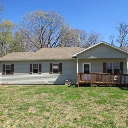 Buy this 3 bed house on 2676 Ginger Drive in West Plains, MO 65775