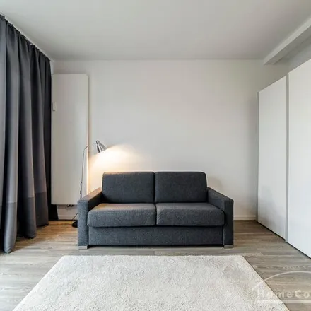 Rent this 1 bed apartment on Grundschule Hoheluft in Wrangelstraße 80, 20253 Hamburg