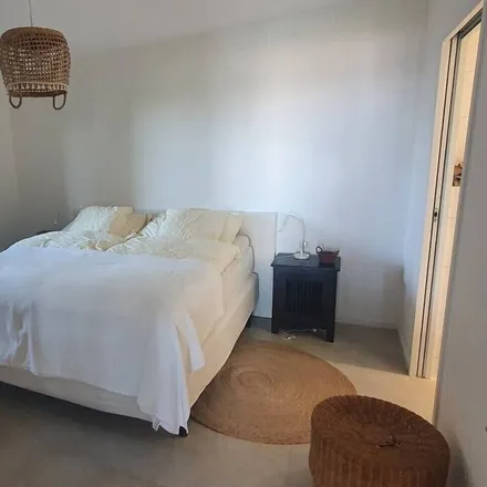 Rent this 2 bed apartment on Avenue d'Occitanie in 34200 Sète, France