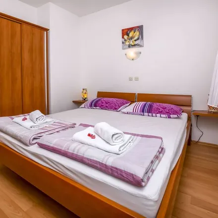 Image 6 - Kalebova Luka, 22203 Zatoglav, Croatia - Apartment for rent