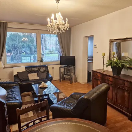 Rent this 3 bed apartment on Küsterhaus und Sakristei in Am Leystapel 1, 50676 Cologne