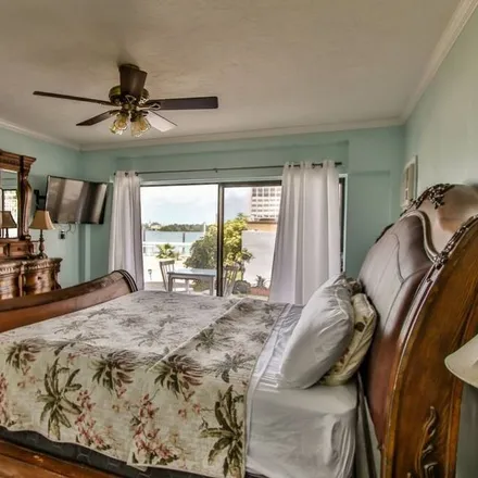 Rent this 3 bed house on Key Colony Beach in FL, 33051