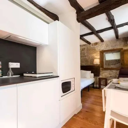 Rent this 1 bed apartment on XFragil Apartment in Escadas dos Guindais, 4000-278 Porto