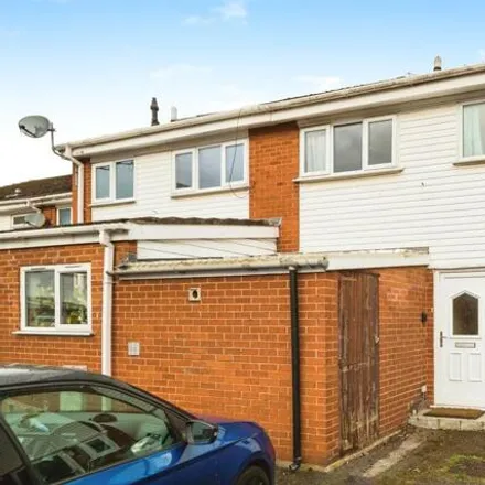 Buy this 3 bed townhouse on Watling Court in Great Boughton, CH3 5PS